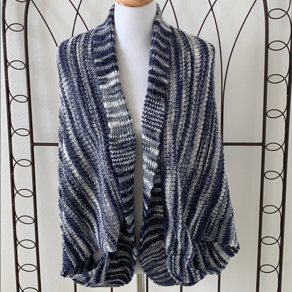 Chico’s Loose Knit Shrug